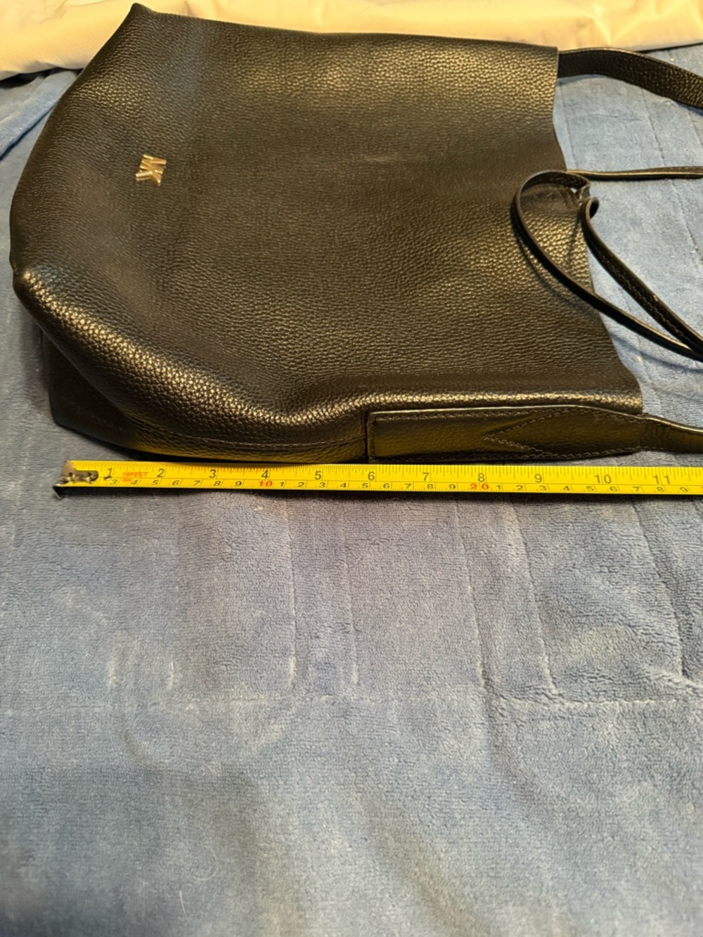 Michael Kors Black Pebbled Leather Tote with Gold MK Logo - Picture 3 of 8